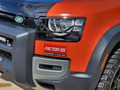 2022 Land Rover Defender 110 S