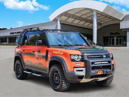 2022 Land Rover Defender 110 S