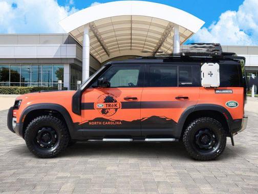 2022 Land Rover Defender 110 S