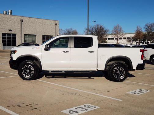 2023 Chevrolet Silverado 1500 ZR2