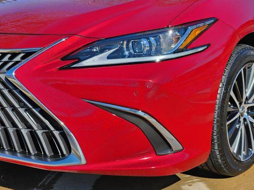 2025 Lexus ES 350 Premium