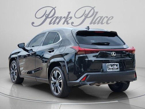 Caviar 2025 Lexus UX 300h Premium