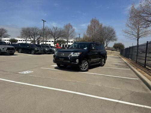 2014 Lexus LX 570 Base