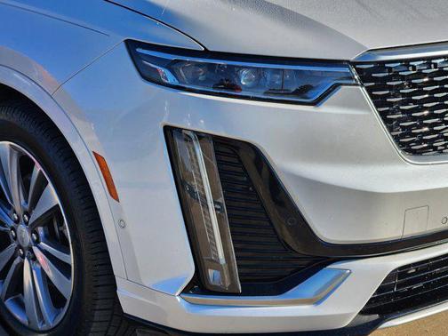 2020 Cadillac XT6 Premium Luxury FWD