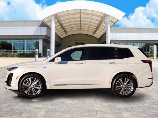 2020 Cadillac XT6 Premium Luxury FWD