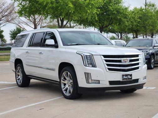 Crystal White Tricoat 2018 Cadillac Escalade ESV Premium Luxury