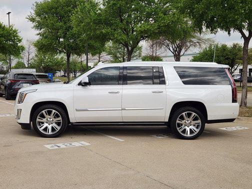 Crystal White Tricoat 2018 Cadillac Escalade ESV Premium Luxury
