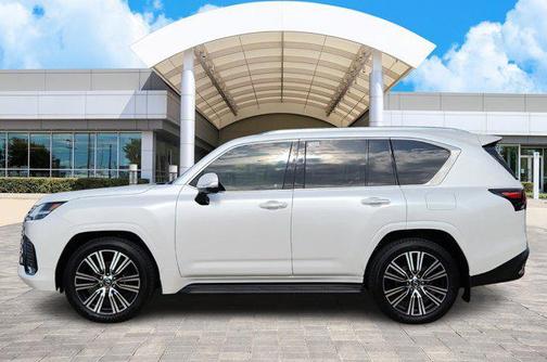 2025 Lexus LX 600 Luxury