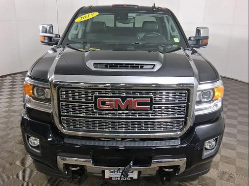 2019 GMC Sierra 3500 Denali