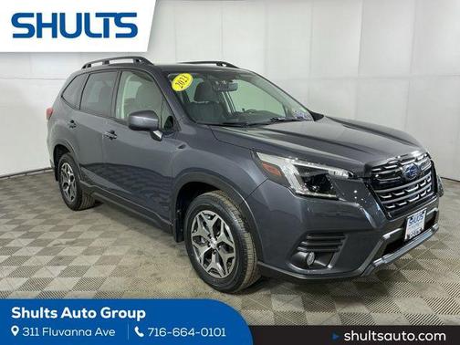 2023 Subaru Forester Premium