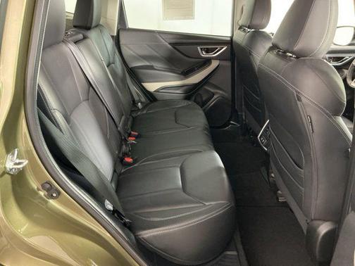 Autumn Green Metallic 2023 Subaru Forester Limited