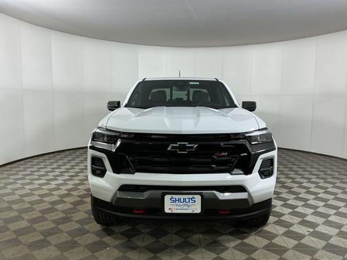 Summit White 2026 Chevrolet Colorado Z71