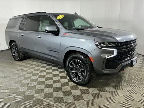2021 Chevrolet Suburban 4WD Z71