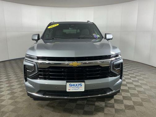 Sterling Gray Metallic 2025 Chevrolet Suburban LS