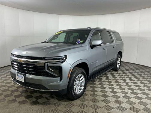 Sterling Gray Metallic 2025 Chevrolet Suburban LS