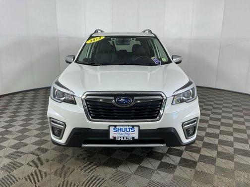 Crystal White Pearl 2019 Subaru Forester Touring