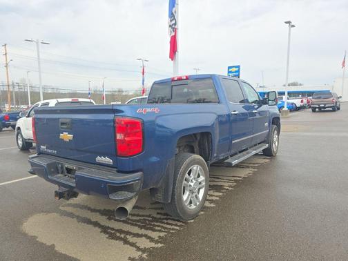 Deep Ocean Blue Metallic 2016 Chevrolet Silverado 2500 High Country