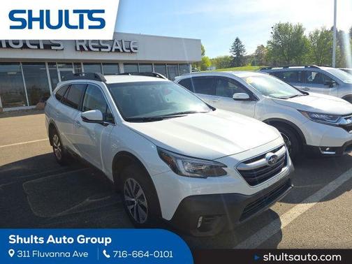 Crystal White Pearl 2022 Subaru Outback Premium