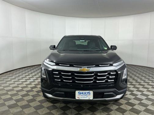 Mosaic Black Metallic 2026 Chevrolet Equinox 1LT