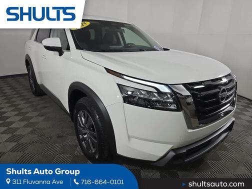 2025 Nissan Pathfinder SV 4WD