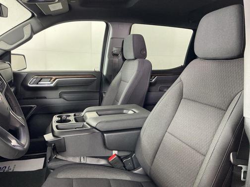 Summit White 2026 Chevrolet Silverado 1500 LT