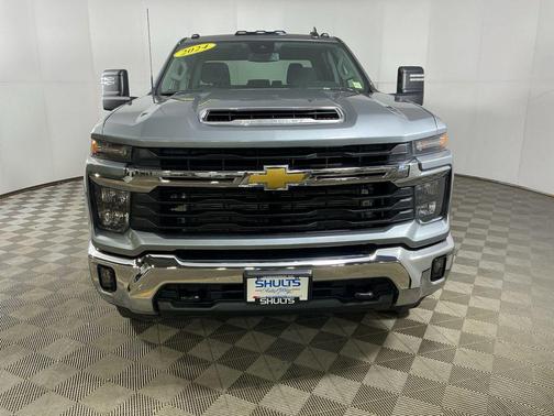 Sterling Gray Metallic 2024 Chevrolet Silverado 3500 LT