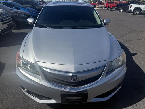 2013 Acura ILX 2.0L w/Premium Package