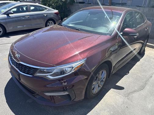 2020 Kia Optima LX
