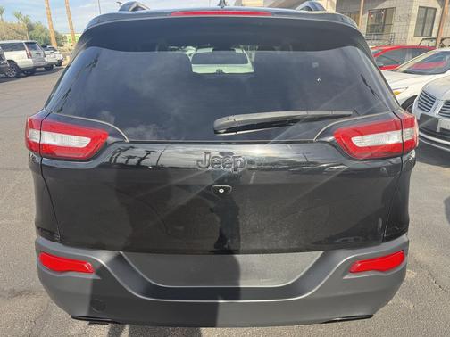 2018 Jeep Cherokee Latitude