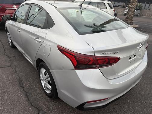 2021 Hyundai Accent SE