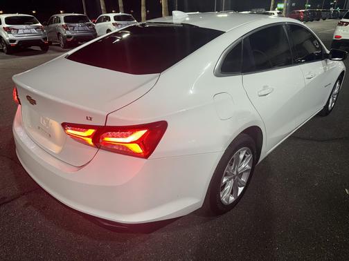 2020 Chevrolet Malibu FWD LT