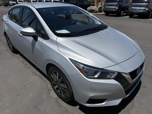 2021 Nissan Versa 1.6 SV