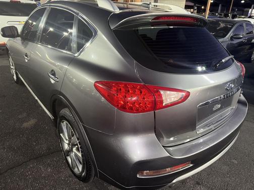 2017 INFINITI QX50 Base