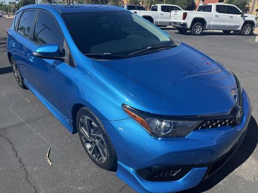 2016 Scion iM 5dr HB Man (Natl)