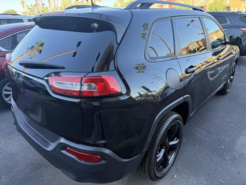 2018 Jeep Cherokee Latitude