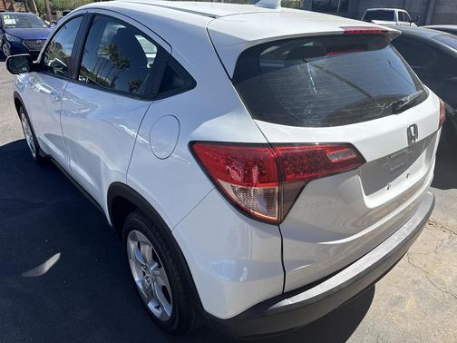 2016 Honda HR-V LX