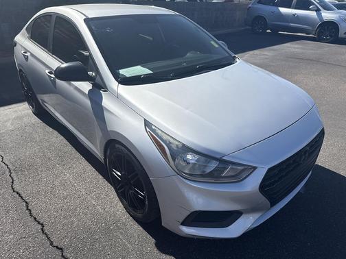 2020 Hyundai Accent SE