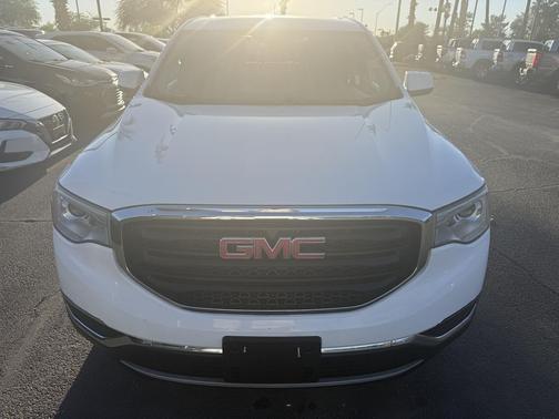 2019 GMC Acadia SLE-1