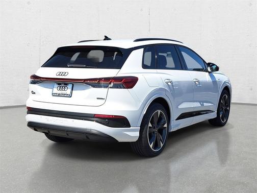 2025 Audi Q4 e-tron Premium Plus 55 quattro