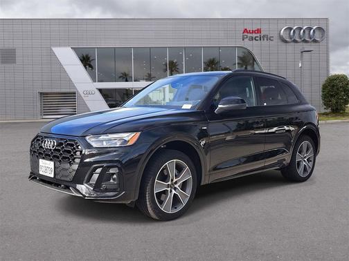 2025 Audi Q5 45 S line Premium