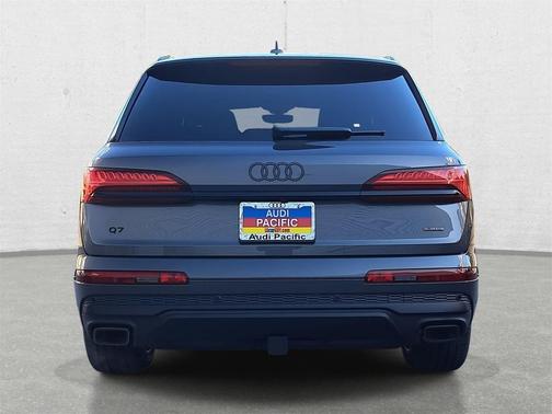 2026 Audi Q7 55 Premium Plus