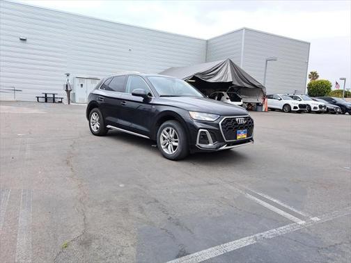 2022 Audi Q5 45 S line Premium