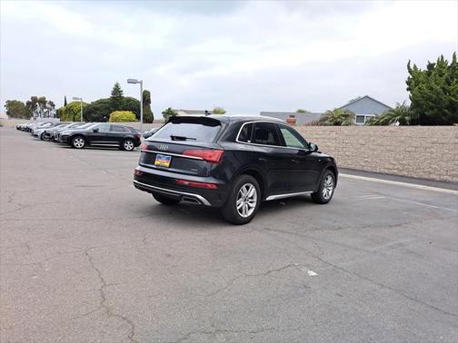 2022 Audi Q5 45 S line Premium