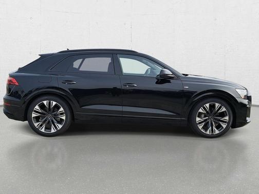 2026 Audi Q8 55 Prestige