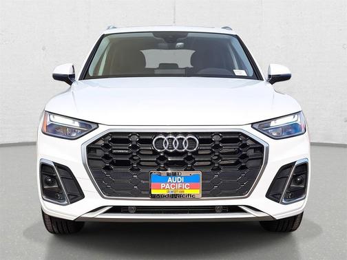 2023 Audi Q5 45 S line Premium