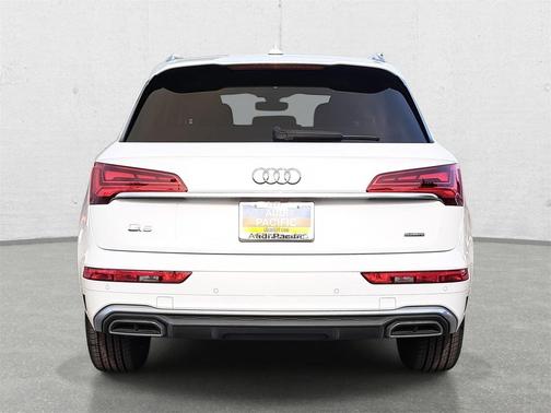 2023 Audi Q5 45 S line Premium
