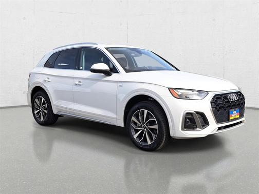 2023 Audi Q5 45 S line Premium