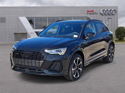 2025 Audi Q3 45 S line Premium Plus
