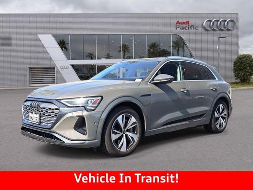 2024 Audi Q8 e-tron Premium Plus