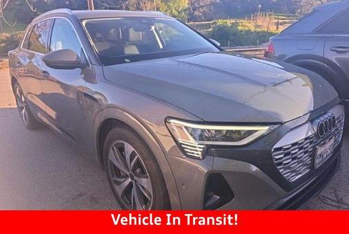 2024 Audi Q8 e-tron Premium Plus